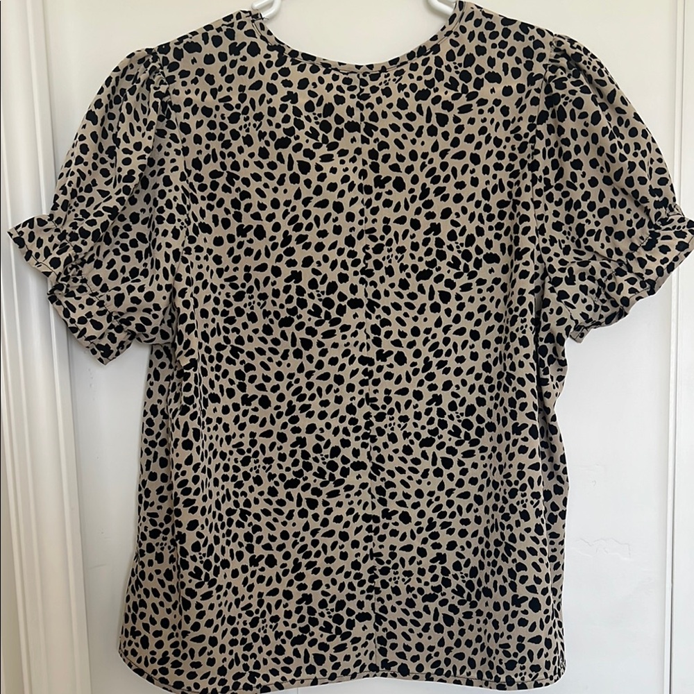 Leopard Print Women's Top - Picture 3 of 3